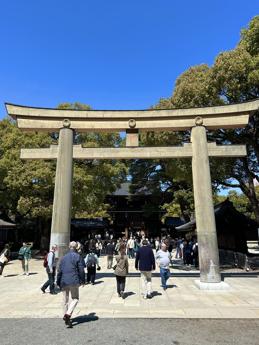 本日は久しぶりの晴天で気持ちがいいですね☀️
パーソナルの間に時間があったので、明治神宮まで散歩をしてきました🚶
新年度ということで、新しいことに挑戦したい方は、是非筋トレいかがでしょうか？
継続できるトレーニングをご提供させていただきます！

#池袋パーソナルジム #筋トレ　#新年度
