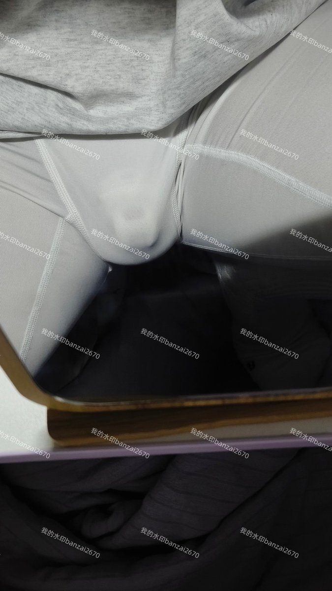 黑白配（每天发情只能流前列腺液🥵）
🔒期14/102，梦遗*1