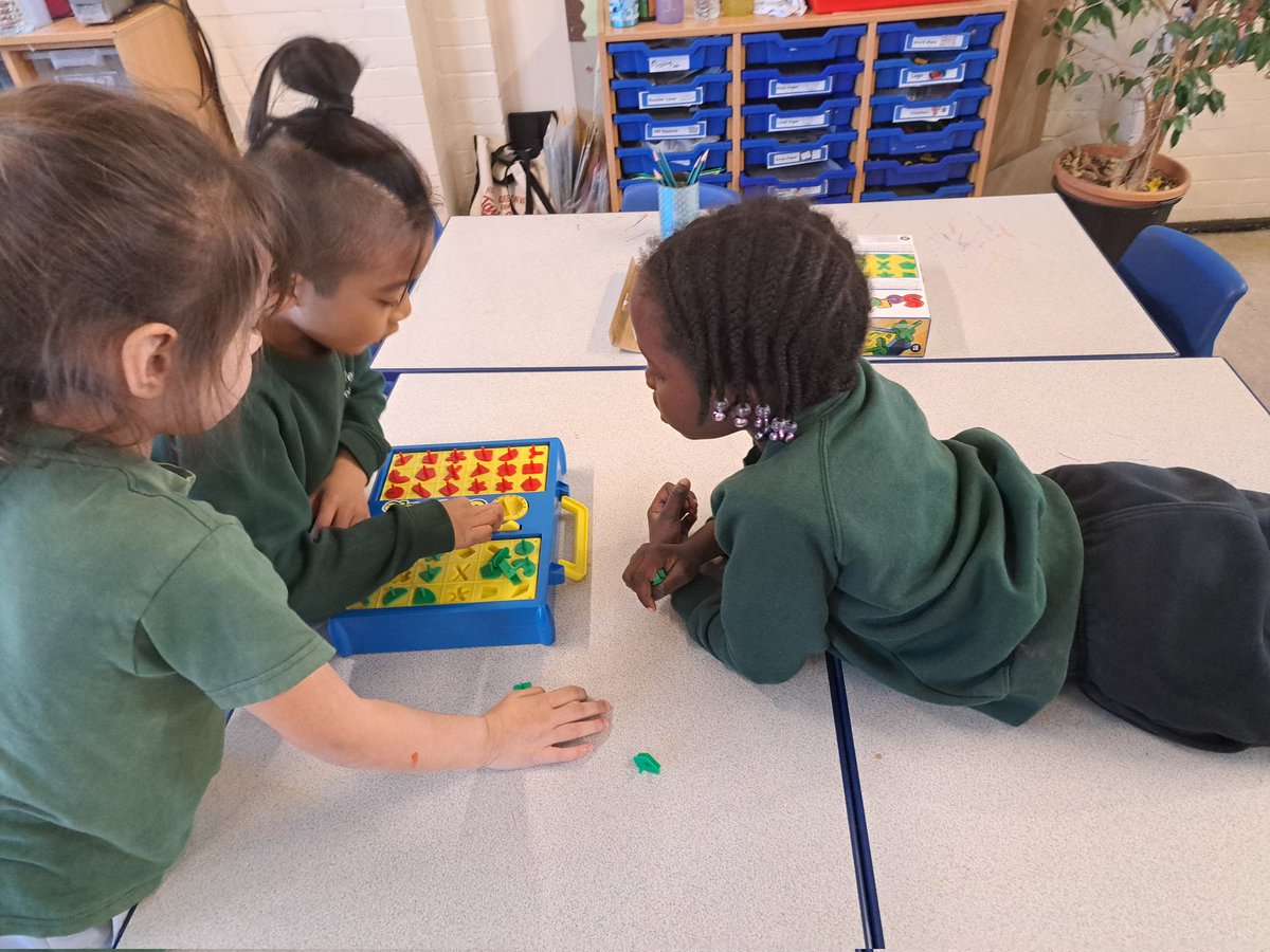 @year1fossdene (@year1fossdene) on Twitter photo What better way to celebrate the end of a great term then playing board games and bonding with your friends? Year 1 enjoyed they board game afternoon after filling their pebble jar. Happy holidays! <a href="/FossdeneSchool/">Fossdene Primary School</a> What better way to celebrate the end of a great term then playing board games and bonding with your friends? Year 1 enjoyed they board game afternoon after filling their pebble jar. Happy holidays! <a href="/FossdeneSchool/">Fossdene Primary School</a>