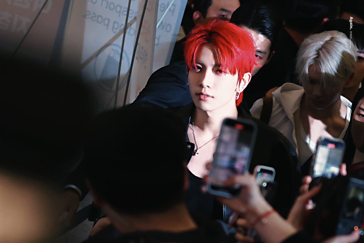 250404

#ENHYPEN #엔하이픈 
#HEESEUNG #희승 #이희승 #ヒスン