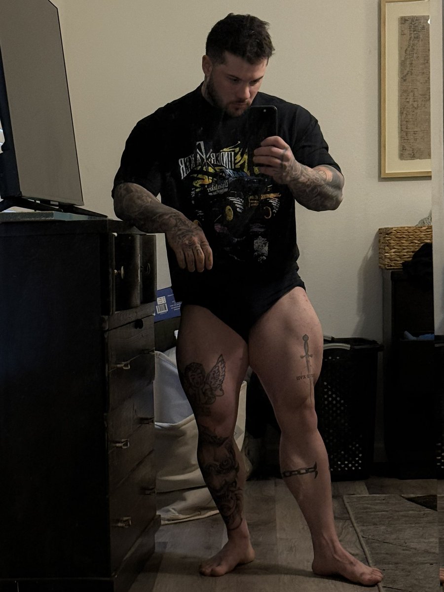 Derek Martin😈 (@deekaesthetic) on Twitter photo 