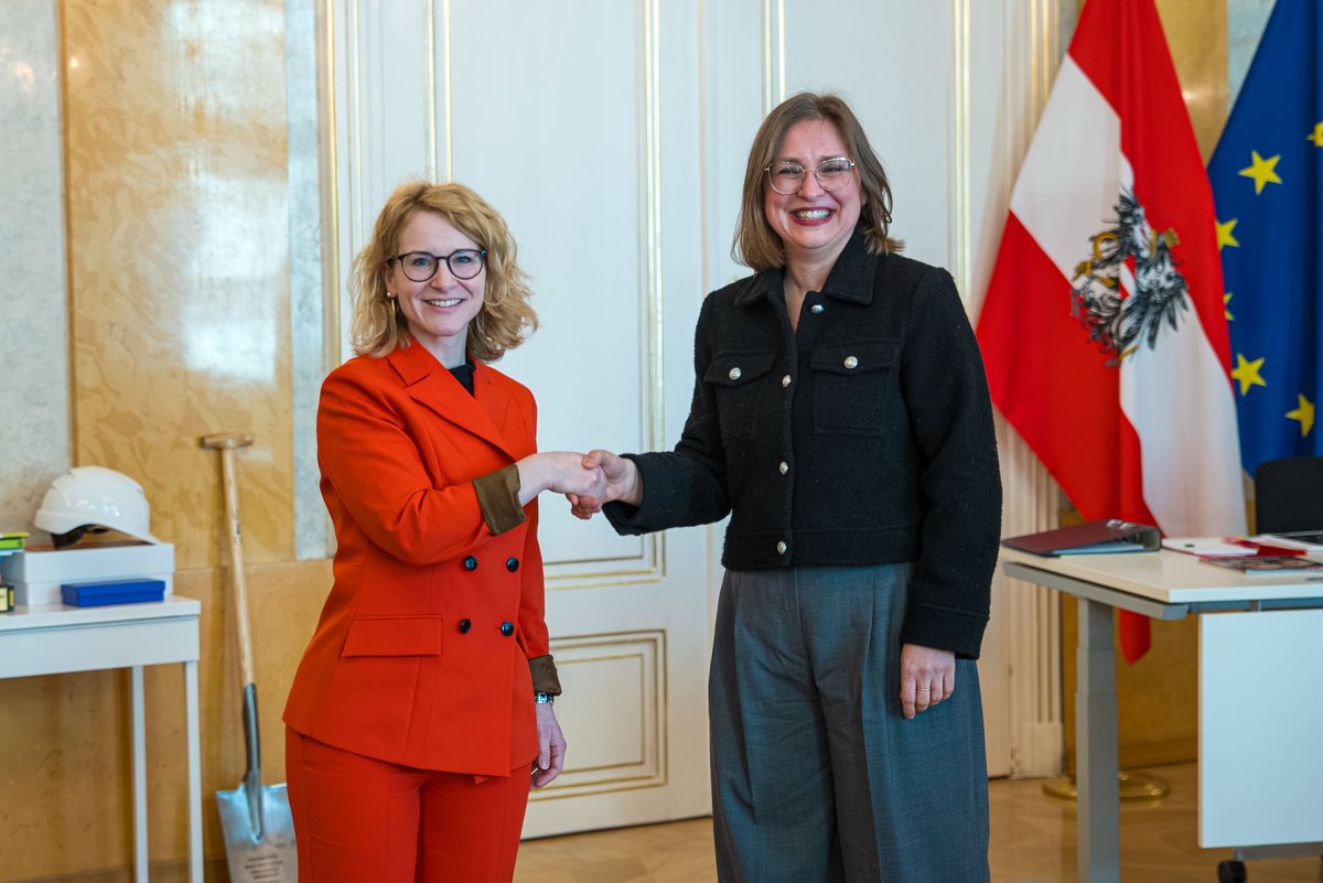 Wissenschaftsministerin Holzleitner gratuliert: Ivona Brandić ist die 500. Wissenschaftsbotschafterin des OeAD. Mehr unter presse.oead.at #Wissenschaft #Schule #Forschung #Begeisterung ©BKA/Michael Sauberer