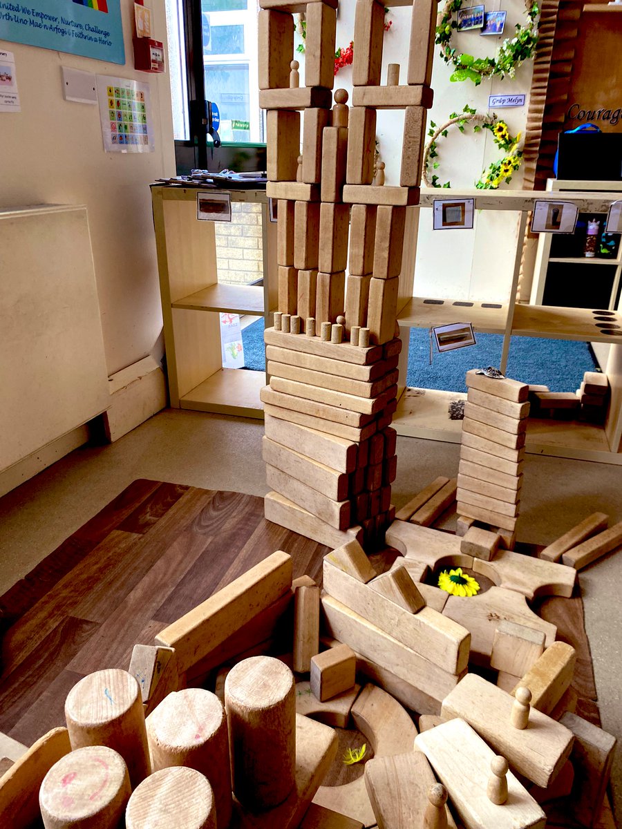 We have been building very extravagant nests in the block area for the chicks. We have seen very small nests, very tall nests, nests with beds and nests with swimming pools and playgrounds attached. Such lovely imagination used. 🪺 🪹  <a href="/Blackwood_PS/">Blackwood Primary</a> @EAS_EarlyYears