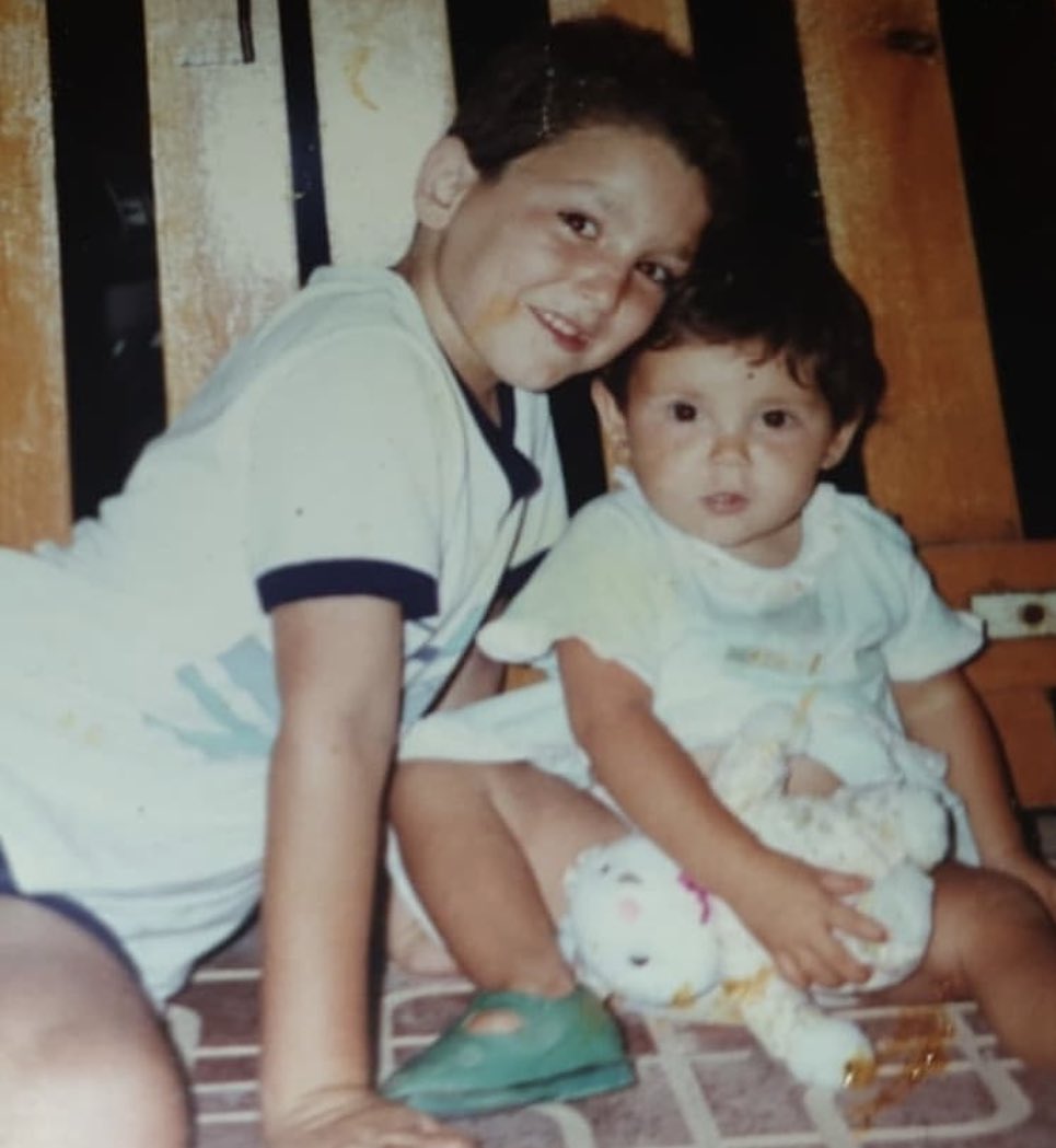 Mireia64182104's tweet image. Eres el hombre de nuestra vida, te queremos tanto que no te lo llegas a imaginar tete.
Siempre juntos , no lo dudes nunca.

#nuestrasuerte #tetes ❤️🍀