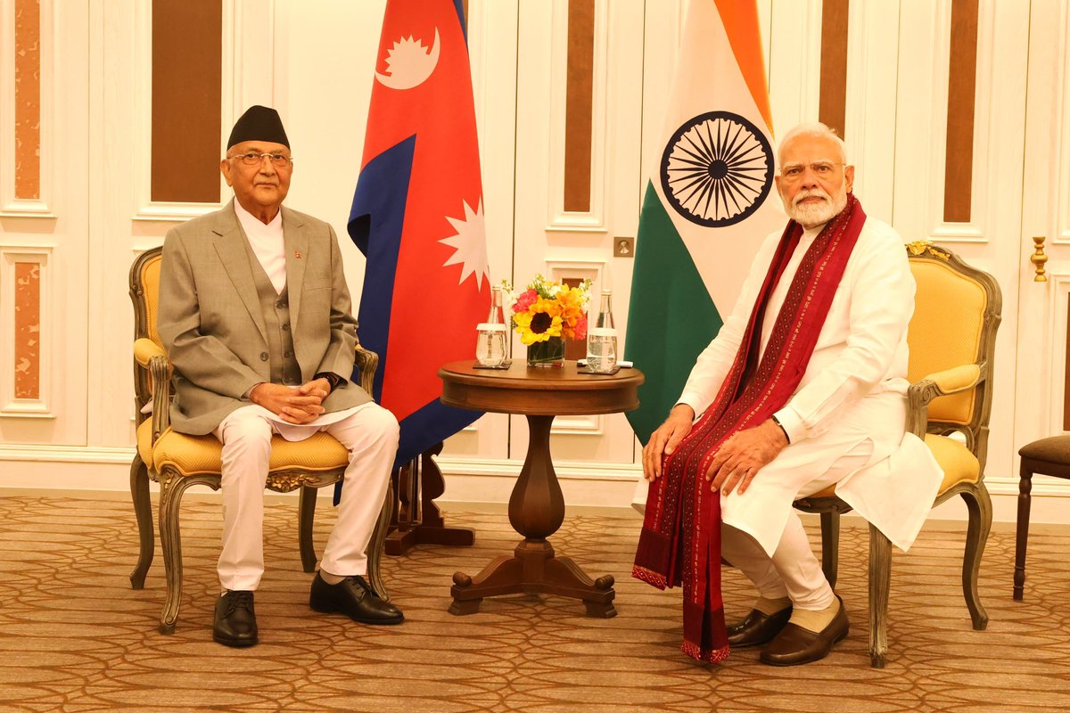 K P Sharma Oli (@kpsharmaoli) on Twitter photo рдореЗрд░реЗ рдкреНрд░рд┐рдп рдорд┐рддреНрд░, рдкреНрд░рдзрд╛рдирдордВрддреНрд░реА рд╢реНрд░реА <a href="/narendramodi/">Narendra Modi</a> рдЬреА рд╕реЗ рдЖрддреНрдореАрдп рднреЗрдВрдЯ рд╣реБрдИред
рд╣рдорд╛рд░реА рдмрд╛рддрдЪреАрдд рдЕрддреНрдпрдВрдд рд╕рд╛рд░реНрдердХ рдФрд░ рд╕рдХрд╛рд░рд╛рддреНрдордХ рд░рд╣реАред
рдЗрд╕ рд╕реМрд╣рд╛рд░реНрджрдкреВрд░реНрдг рдореБрд▓рд╛рдХрд╛рдд рдкрд░ рд╣рд░реНрд╖ рд╡реНрдпрдХреНрдд рдХрд░рддрд╛ рд╣реВрдБред рдореЗрд░реЗ рдкреНрд░рд┐рдп рдорд┐рддреНрд░, рдкреНрд░рдзрд╛рдирдордВрддреНрд░реА рд╢реНрд░реА <a href="/narendramodi/">Narendra Modi</a> рдЬреА рд╕реЗ рдЖрддреНрдореАрдп рднреЗрдВрдЯ рд╣реБрдИред
рд╣рдорд╛рд░реА рдмрд╛рддрдЪреАрдд рдЕрддреНрдпрдВрдд рд╕рд╛рд░реНрдердХ рдФрд░ рд╕рдХрд╛рд░рд╛рддреНрдордХ рд░рд╣реАред
рдЗрд╕ рд╕реМрд╣рд╛рд░реНрджрдкреВрд░реНрдг рдореБрд▓рд╛рдХрд╛рдд рдкрд░ рд╣рд░реНрд╖ рд╡реНрдпрдХреНрдд рдХрд░рддрд╛ рд╣реВрдБред