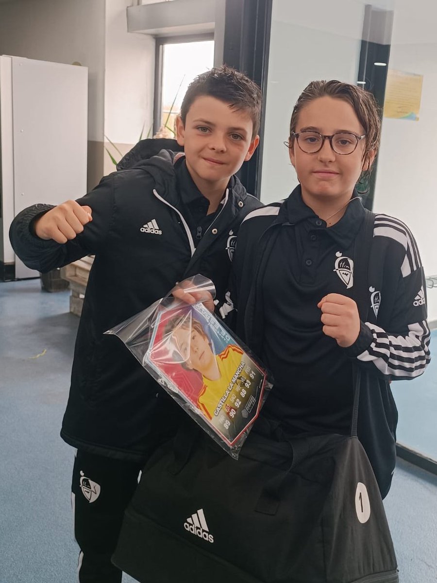MOPRISALA TOLEDO (@moprisala) on Twitter photo 🏆 Campeonato de España de Selecciones 🇪🇸
El combinado Alevín de Fer y Richi ya está en Semifinales 🤩🙌
Enhorabuena a todos los chicos de <a href="/rubenavisa/">Rubén Ávila</a> 👏
Mañana a las 10 horas 🆚 la anfitriona Cataluña se jugarán el pase a la gran final 🏆 Campeonato de España de Selecciones 🇪🇸
El combinado Alevín de Fer y Richi ya está en Semifinales 🤩🙌
Enhorabuena a todos los chicos de <a href="/rubenavisa/">Rubén Ávila</a> 👏
Mañana a las 10 horas 🆚 la anfitriona Cataluña se jugarán el pase a la gran final