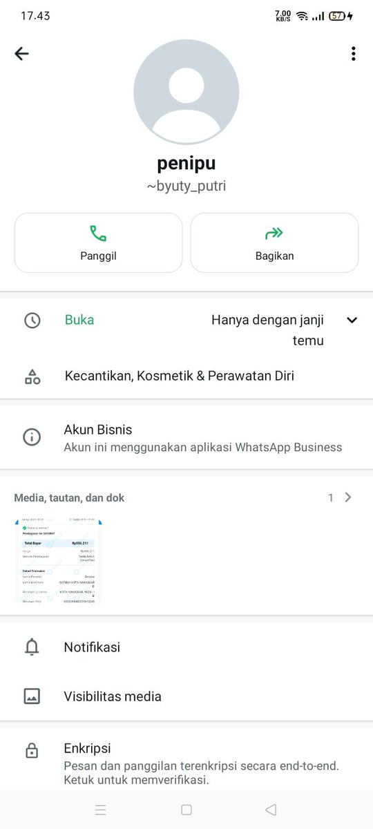 dwivergent's tweet image. KETIPU DIGICAM 500K
A THREAD
jadi kronologi nya pertama dia chat aku di Facebook aku wtb disana terus juga wtb di twt kan, aku emang lagi nyari digicam karena buat hadiah ulang tahun aku dan self reward aja. Sebenenya aku udah ragu aku chat temen ku takut tapi tetep aku send-