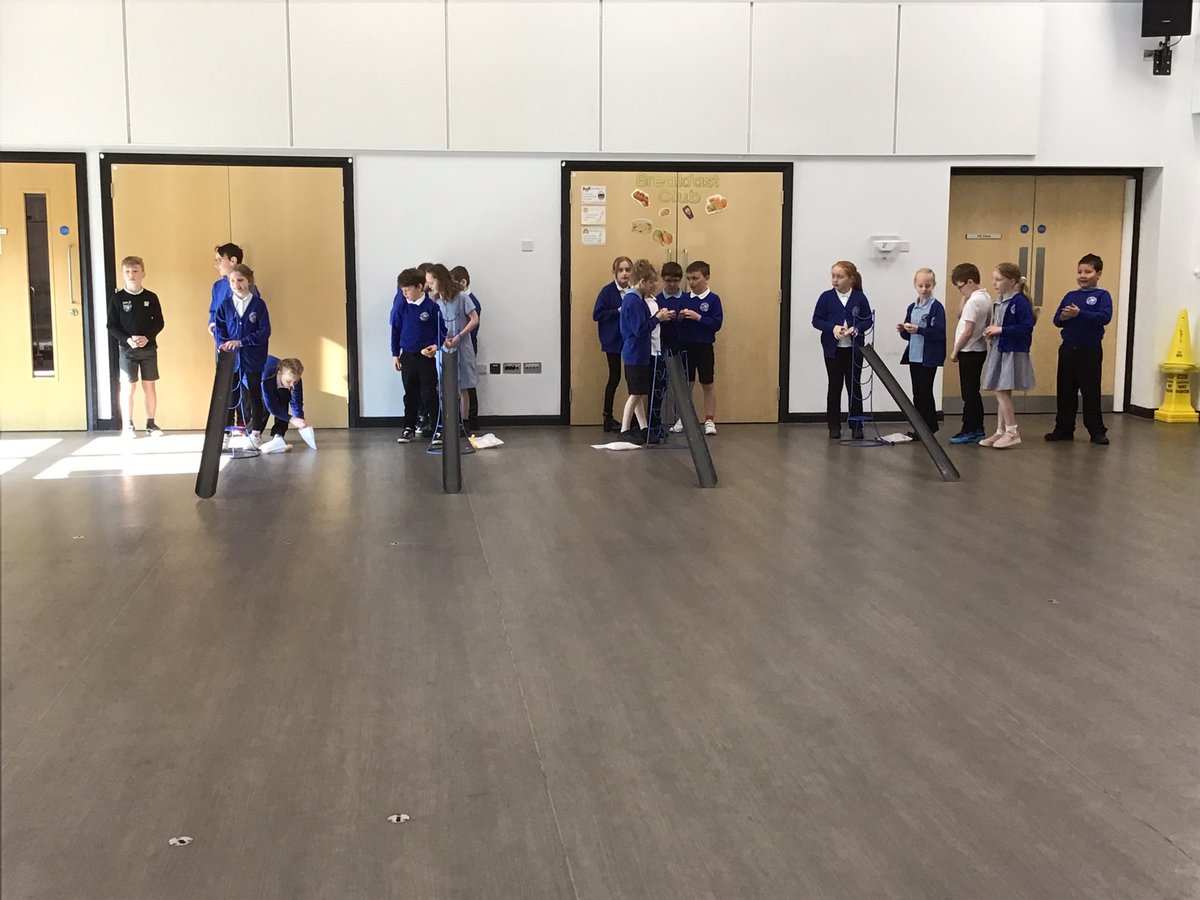 HilderthorpeSch's tweet photo. Year 4 had a ‘cracking’ time this morning…and we have some ‘eggs-ellent’ egg rollers! Bonus dojo’s were awarded for supporting each other snd showing respect. No eggs were damaged in this competition #hildyear4 #hildvalues #hildRE https://t.co/GUJUWVKoTY