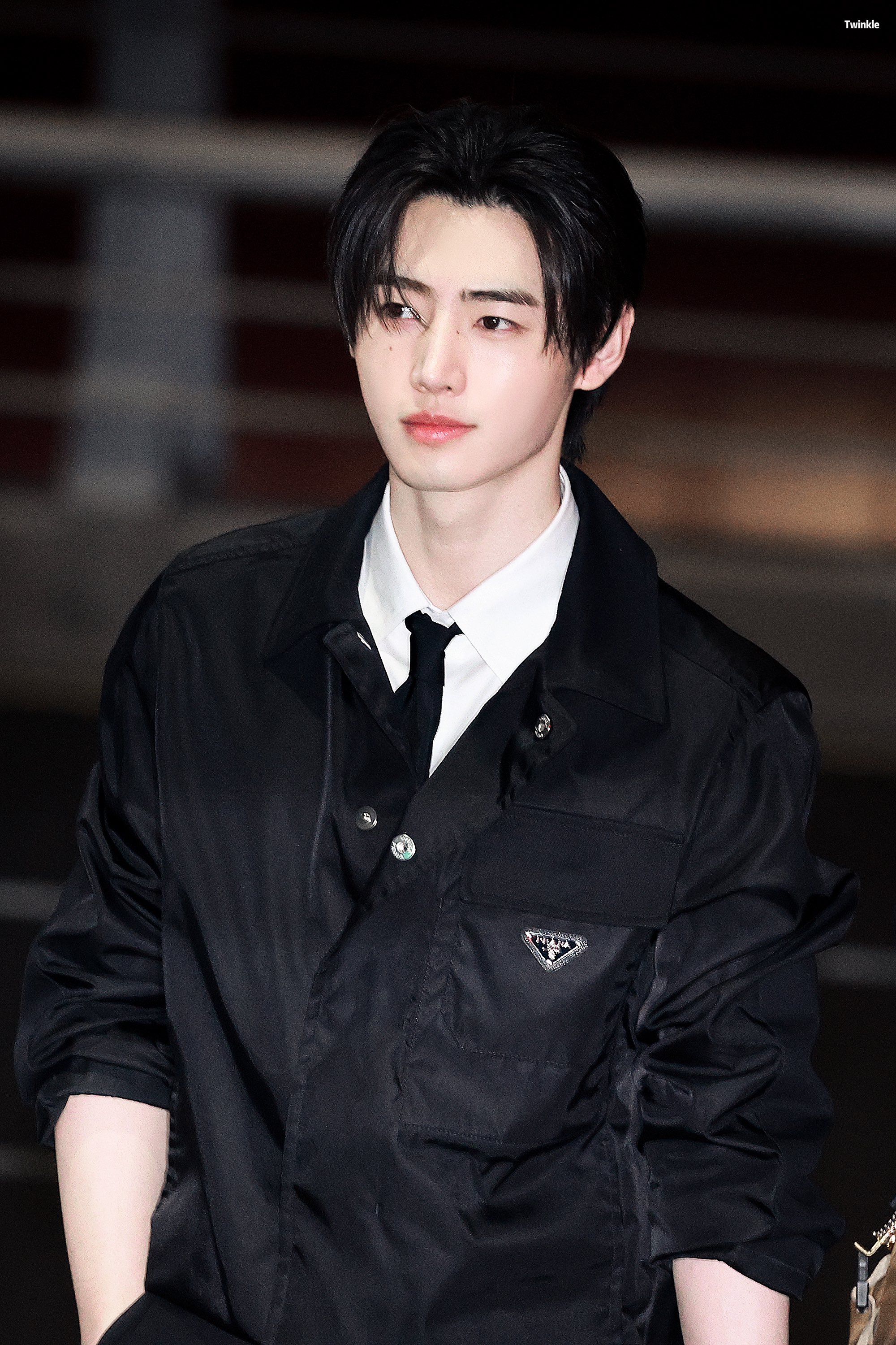  한 남돌이 긴장할 때 마다 나오는 행동(?)