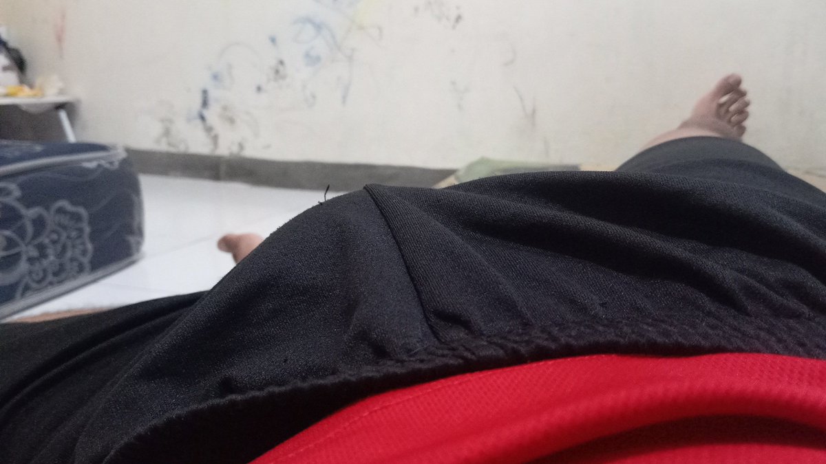 ah sial horny...

#ukhtibinal #sangeberat #akhwat #ukhtisange #ummahatsange