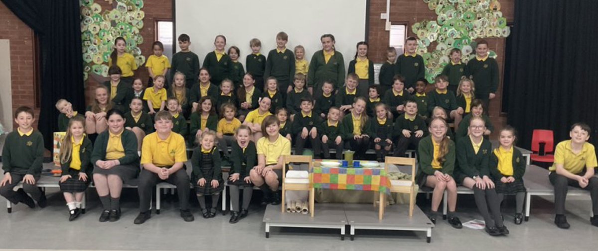 TWITTER CATCH UP! 🚨 What a beautiful Mother’s Day assembly brought to you by #Reception and #Year6! ‘Buddying up’ at its finest! 🧑 👵💚💛