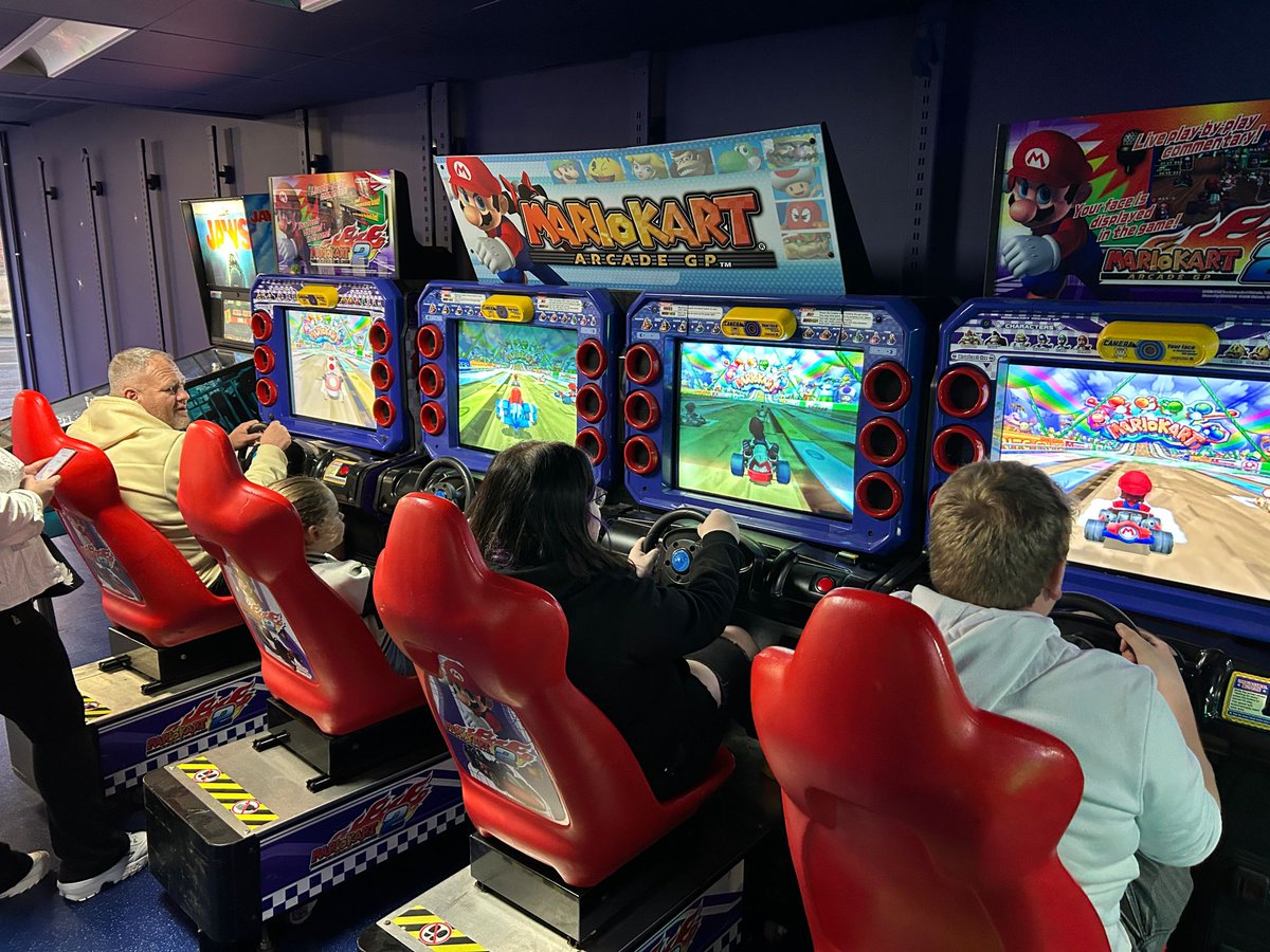 AppleFMTaunton's tweet image. Continue Arcades have arrived in Taunton open from TODAY 

It is pure Retro Gaming Heaven from the world’s largest PAC-MAN to Mario Kart Arcade, Pool, Shuffle Board &amp;amp; Air Hockey all on Freeplay Pay once on arrival and stay as long as you like… continuearcades.com