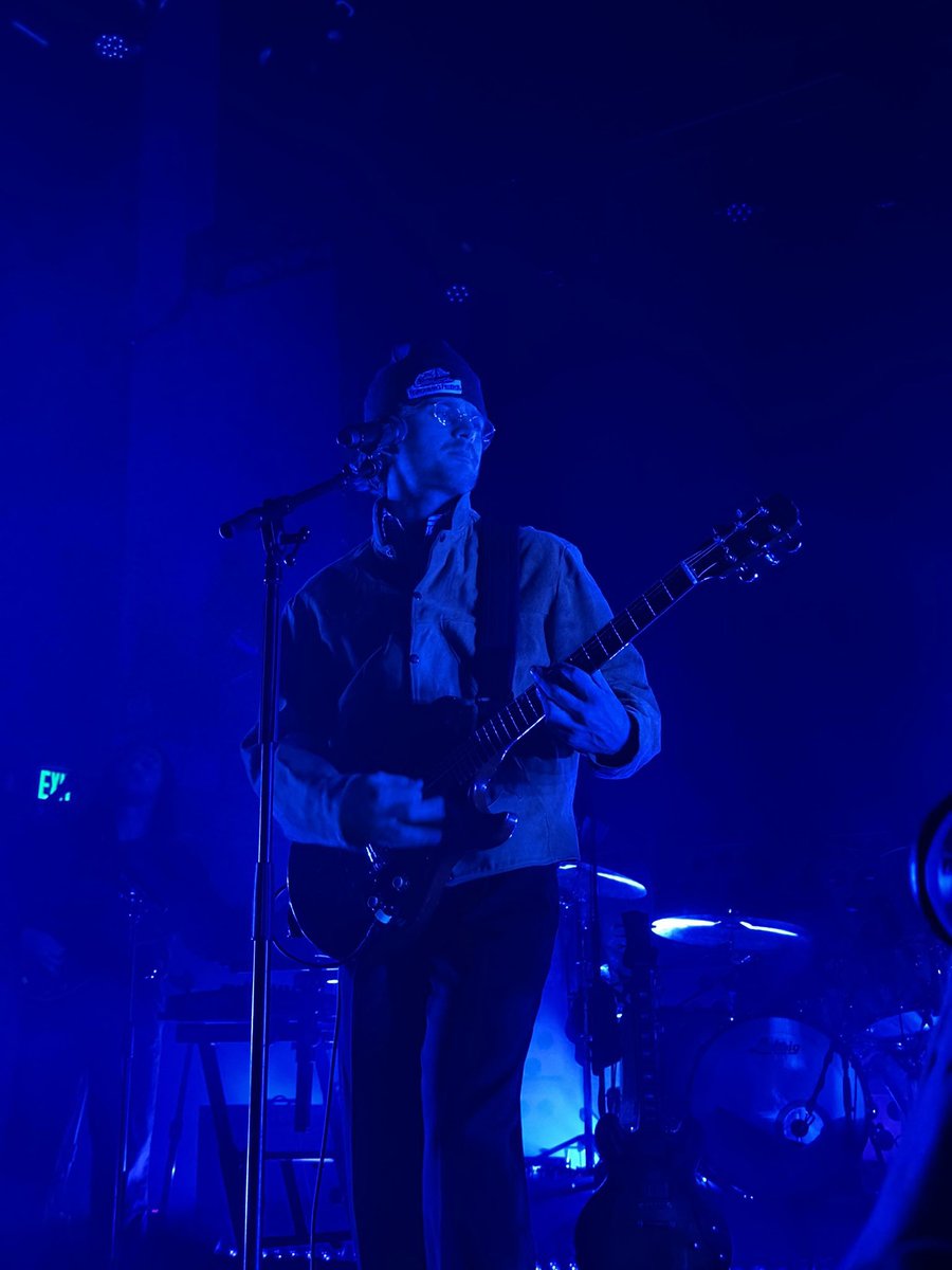 New photos of <a href="/djotime/">Djo</a> in Portland tonight!

📸: <a href="/tvinyourm0uth/">lysol disinfectant spray</a>