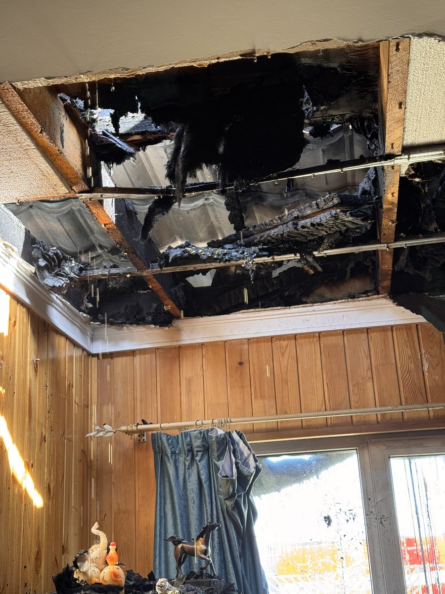 Галын шалтгааныг тогтоохоор Цагдаа болон Онцгой Байдлын хамтарсан ажлын хэсэг ажилдаа оров. Санаа тавьсан Та бүхэндээ баярлалаа.