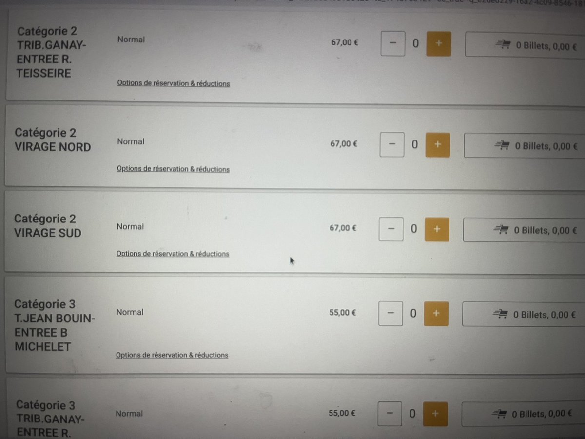 AmeelB26's tweet photo. On en parle du fait que j’ai réussi à rentrer sur le site de la Fnac dès le début mais impossible de mettre ne serait ce qu’une seule place !????? C’est quel niveau de mal chance #jul https://t.co/ymKNyK1d66