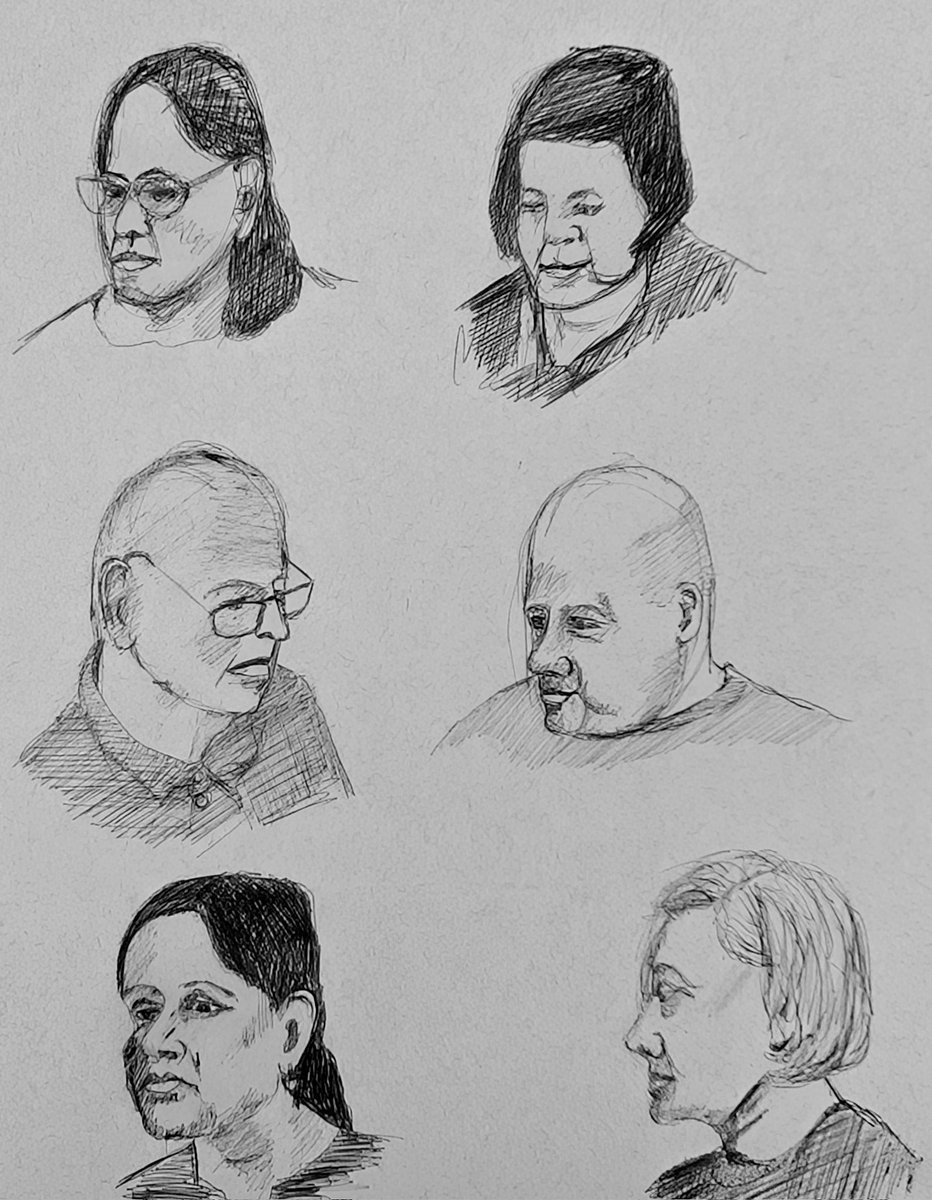 DavidFa88029582's tweet photo. Pen portraits of some of the members whilst they were drawing @ilfordartsociety
#portraits #peoplewatching #pensketch #penart #pendrawing #drawing #drawingfromlife #drawingfromobservation #portraitsketches #portraiture #artwork #observation #observationaldrawing #ballpointpen https://t.co/SLCqej2wcD