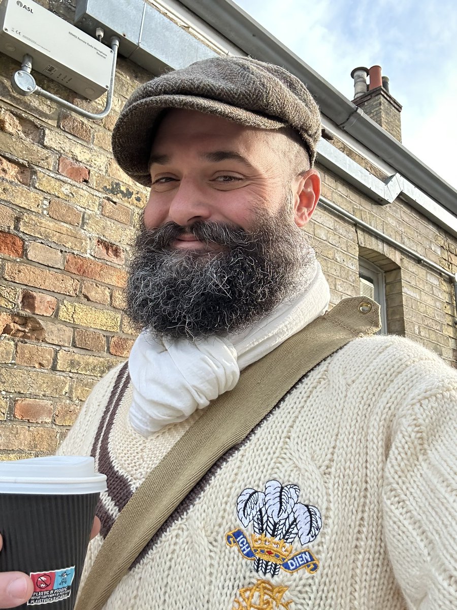 WG RumblePants tweet media