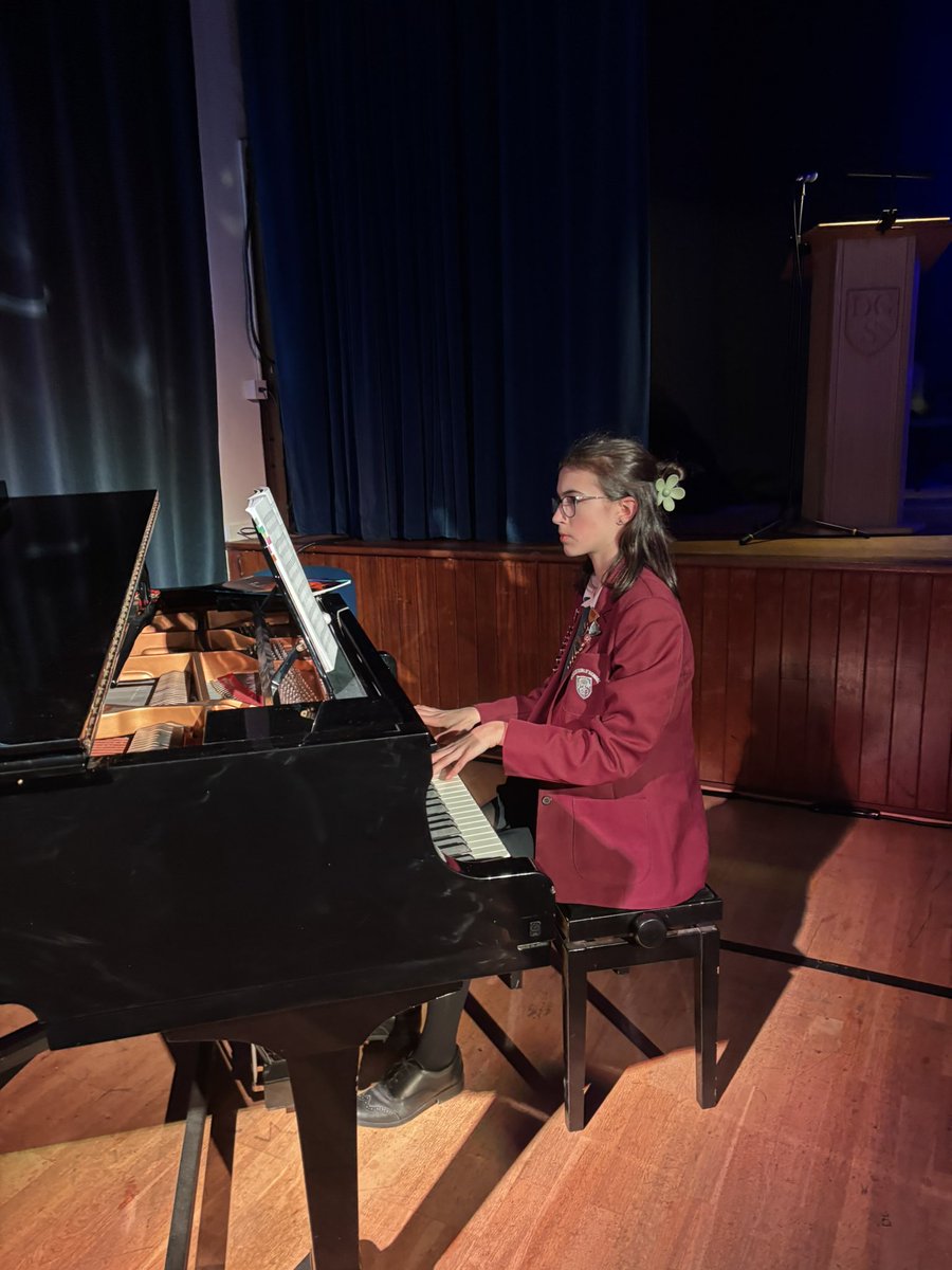 Dr Khan Leadership tweet media