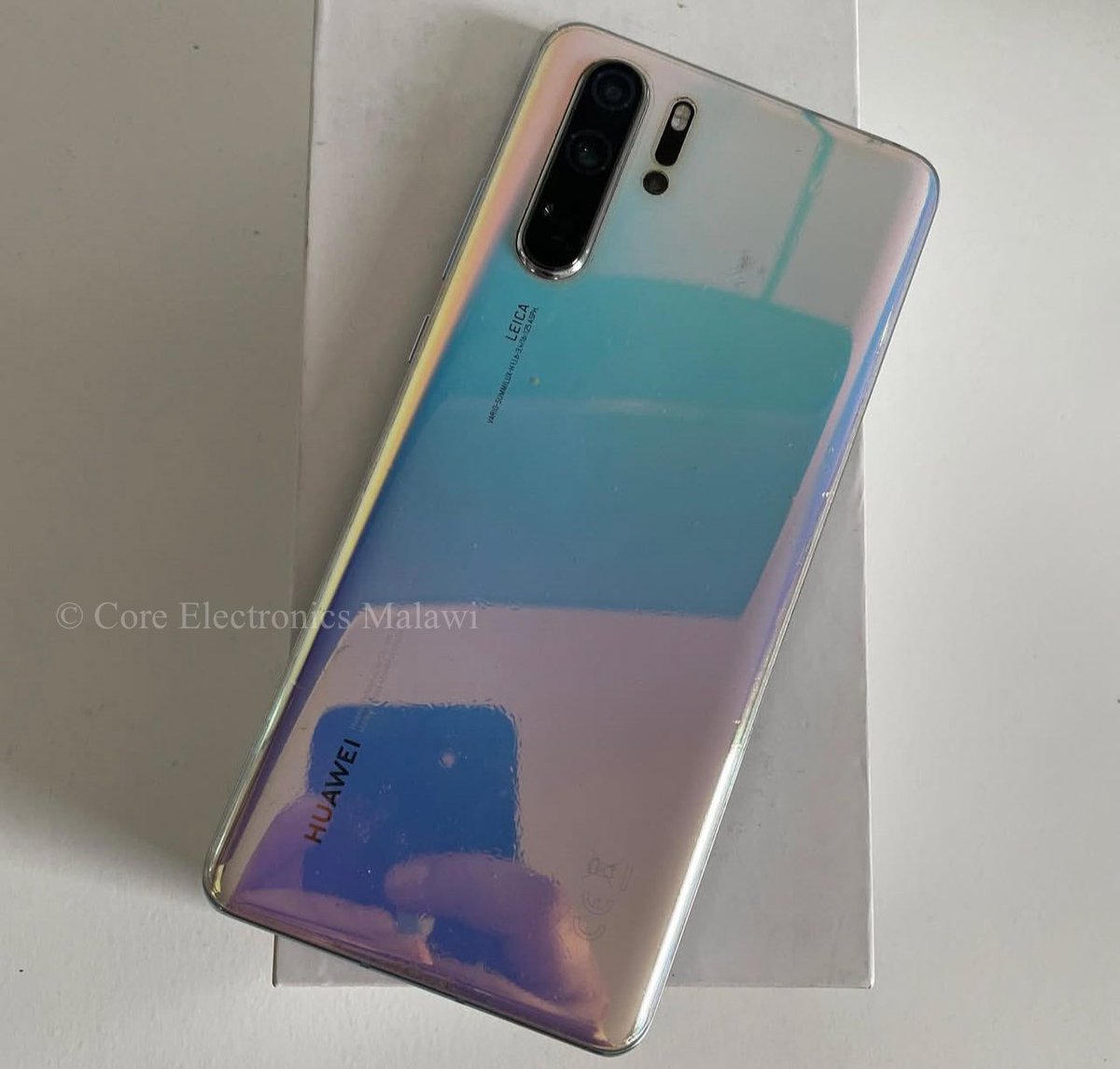 CoreMalawi's tweet image. Buy Huawei P30 Pro Android smartphone | 8GB RAM | 128GB internal Storage | 40MP R-Camera | 32MP S-Camera | 6.47″ OLED, HDR10 display | Kirin 980 chipset | 4200mAh battery | USB Type-C 3.1 | Going at K648,000.00 | Contact: ￼0995 47 01 74 
#coreelectronicsmalawi #Huawei #p30pro