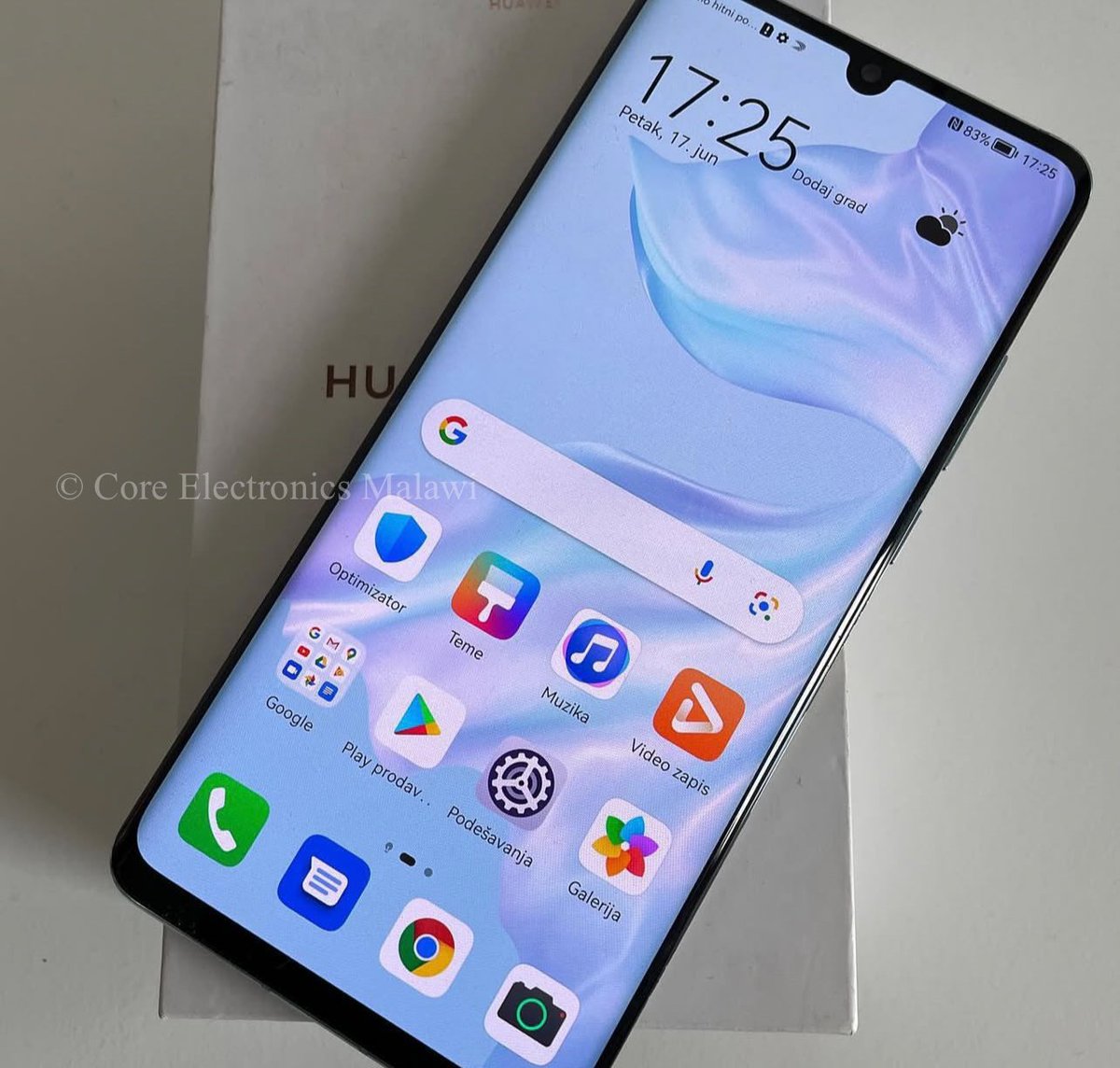 CoreMalawi's tweet image. Buy Huawei P30 Pro Android smartphone | 8GB RAM | 128GB internal Storage | 40MP R-Camera | 32MP S-Camera | 6.47″ OLED, HDR10 display | Kirin 980 chipset | 4200mAh battery | USB Type-C 3.1 | Going at K648,000.00 | Contact: ￼0995 47 01 74 
#coreelectronicsmalawi #Huawei #p30pro