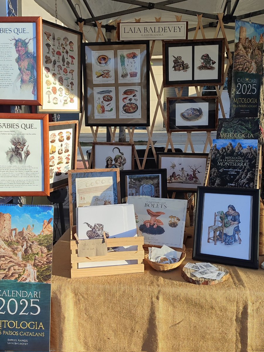 Des d'avui a les 17h i fins diumenge
ens veiem a la fira de les 40h de Ripoll! 🌿💚

Veniu a comprar molt, a que us signi els llibres o a fer-la petar una estona sobre el Comte Arnau 🤓🤓

📍Em trobareu al Passeig de Ragull!