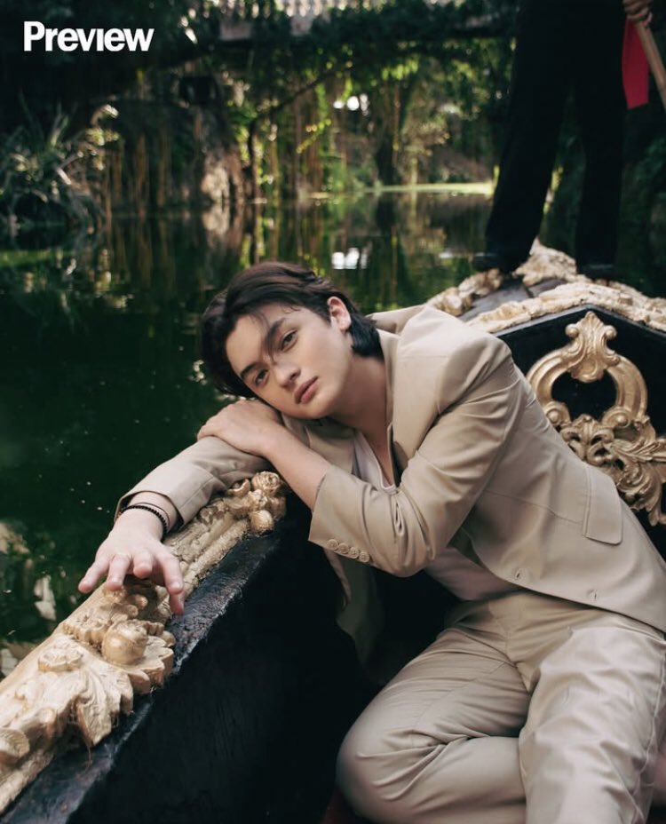 FS_trendsetter's tweet image. OH MY GOD!??? 

FRANSETH MAKINANG NA BITUIN