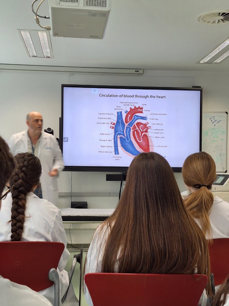 Hospital Universitario 12 de Octubre tweet media