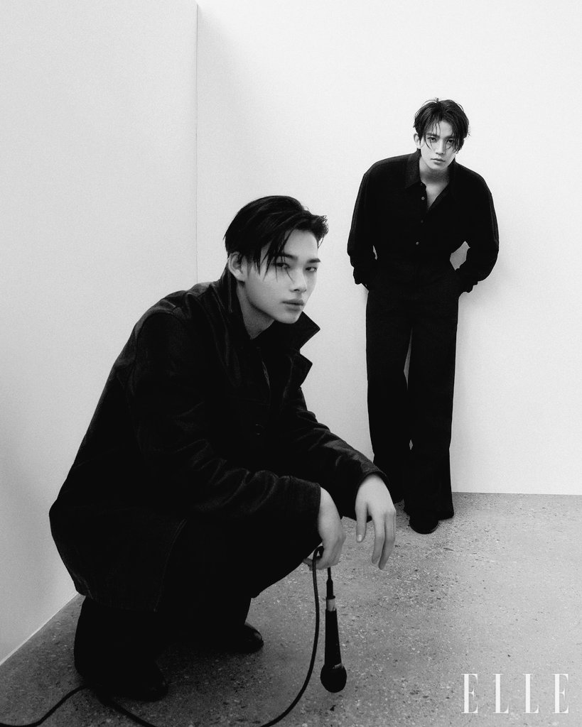 ahneonho's tweet image. So, me and Ni-ki decided to go full 'dark and mysterious' for this ELLE shoot. All-black everything, sharp looks. They're calling it 'modern sophistication', I'm calling it 'irresistible'.