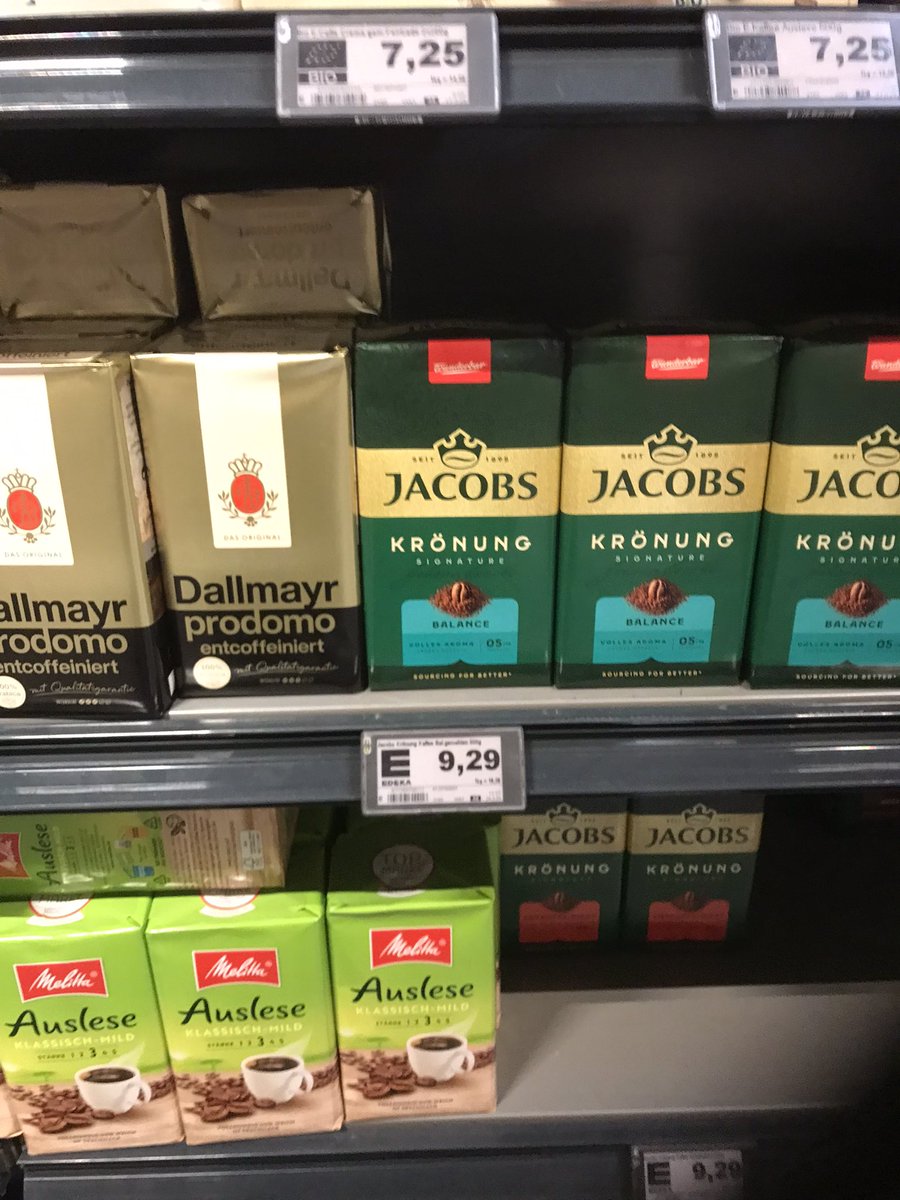 Absalom6301's tweet photo. @SabineBneu Gerade im EDEKA https://t.co/FhMDAOTQXm