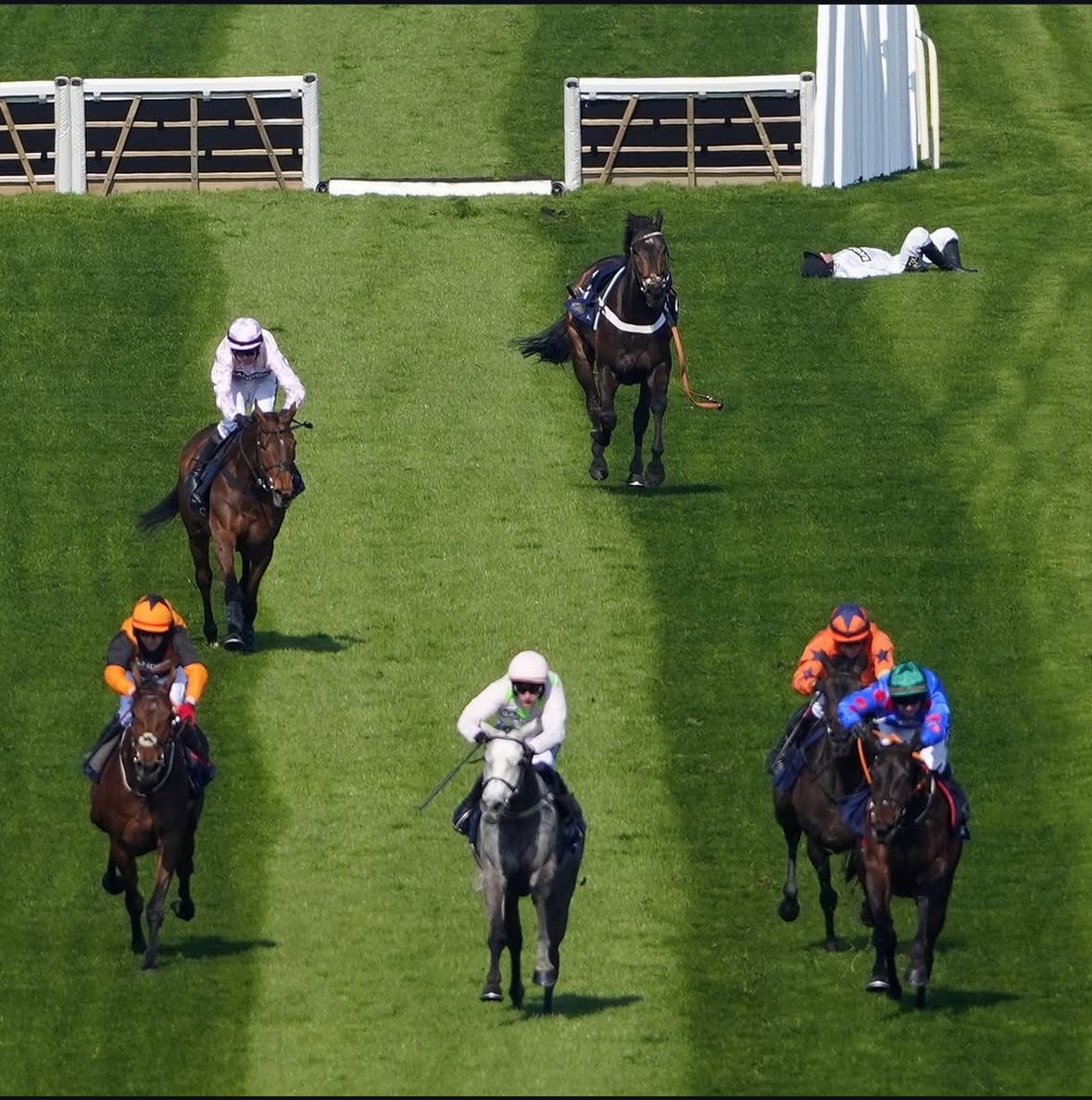 Stephen R Power tweet media