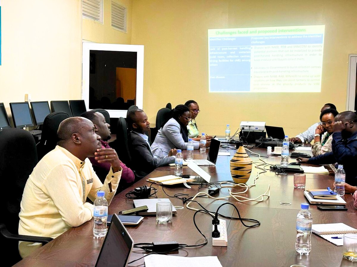 PSF | Specialized Cluster (@psf_specialized) on Twitter photo 📢On April 3, 2025, PSF Specialized Cluster held a key meeting as part of the Value-Added Initiative to Boost Employment (VIBE),supporting women-led businesses in horticulture and helping them access international markets
<a href="/PSF_Rwanda/">PSF Rwanda</a> <a href="/ITC_SheTrades/">ITC SheTrades</a>
#WomenInBusiness #Horticulture 📢On April 3, 2025, PSF Specialized Cluster held a key meeting as part of the Value-Added Initiative to Boost Employment (VIBE),supporting women-led businesses in horticulture and helping them access international markets
<a href="/PSF_Rwanda/">PSF Rwanda</a> <a href="/ITC_SheTrades/">ITC SheTrades</a>
#WomenInBusiness #Horticulture