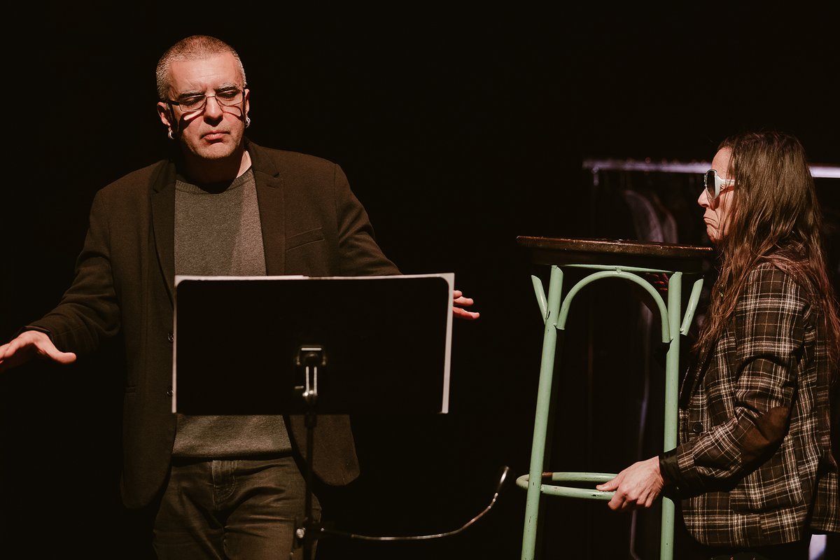 #Aztia Igande honetan, Usurbilen!
19:00 Sutegi auditorioan.
Sarrera: 8 euro. Esteka honetan eskura dezakezue, edo egunean bertan bestela, Sutegiko leihatilan.
usurbilkultura.eus/eu/ikuskizunak…