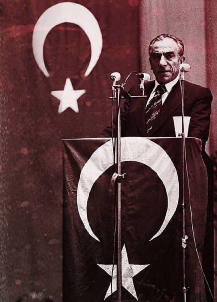 Büyük siyaset ve devlet adamı merhum Alparslan Türkeş’i vefatının 28. yıl dönümünde saygıyla ve rahmetle anıyorum. Ruhu şâd, mekânı cennet olsun.