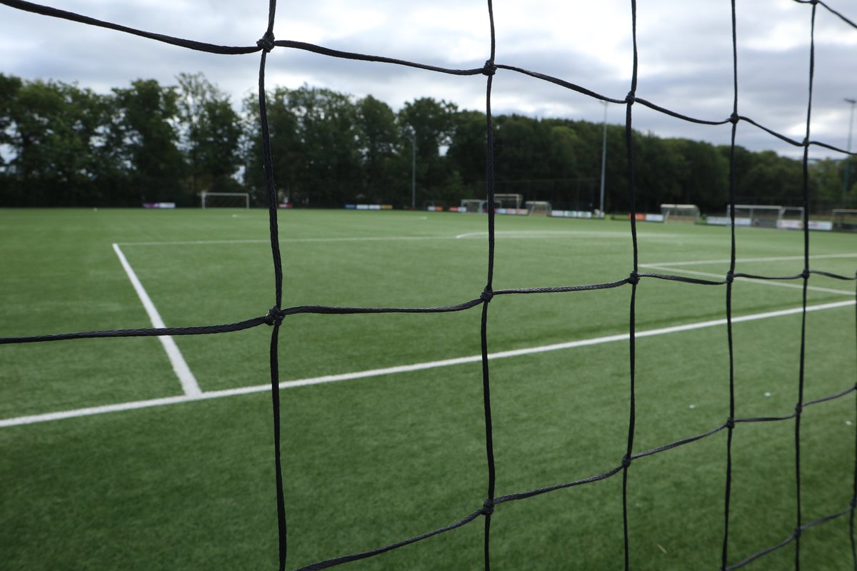💡𝐋𝐞𝐞𝐬𝐭𝐢𝐩: Stappenplan Open Sportparken voor gemeenten en sportbedrijven
➡️ …icatie.kenniscentrumsportenbewegen.nl/open-sportpark…
Laat je bij stap 8 inspireren door ons praktijkvoorbeeld van het onderzoek naar open sportparken voor gemeente Eindhoven.