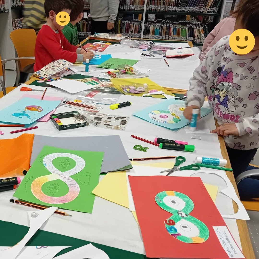 #SemanaAzul por el #autismo en <a href="/BiblioPalencia/">Biblioteca Pública de Palencia</a>. El pasado miércoles taller 'Infinitos' con la artista #Konfuego y ayer proyección y charla 'Autismo en niños y niñas: rompiendo mitos' con #DiegoMuñoz

Actividades promovidas por <a href="/AzulPalencia/">Mundo Azul Palencia</a>