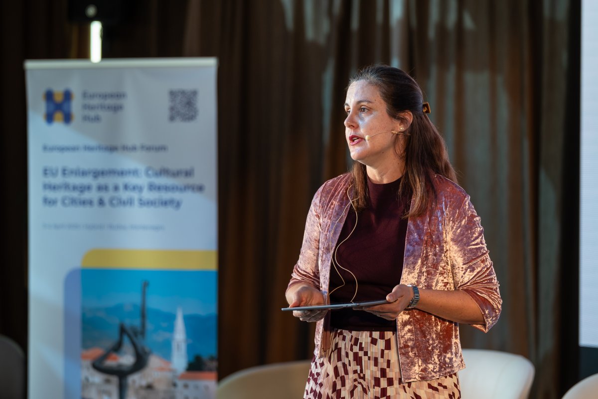 EurHeritageHub's tweet image. 👋 We&apos;re back for day 2 of the #HubForum! On today’s agenda: #CulturalHeritage at the heart of the #EUEnlargement. Expect strategic policy discussions &amp;amp; opportunities for collaboration across the region &amp;amp; beyond.

Join the livestream 📹 europeanheritagehub.eu/registration-n…