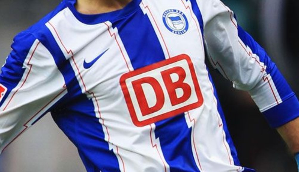 Wird Zeit das Hertha BSC wieder Back2Glory kommt und die <a href="/DB_Bahn/">Deutsche Bahn Personenverkehr</a> wieder als Trikotsponsor hat!!! #hahohe