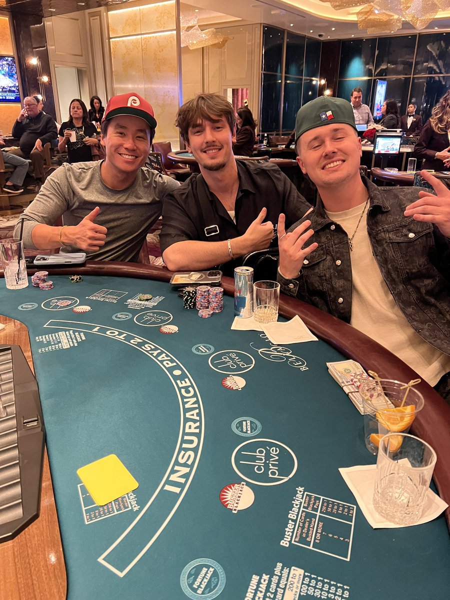 3 degens walk into the high limit room…