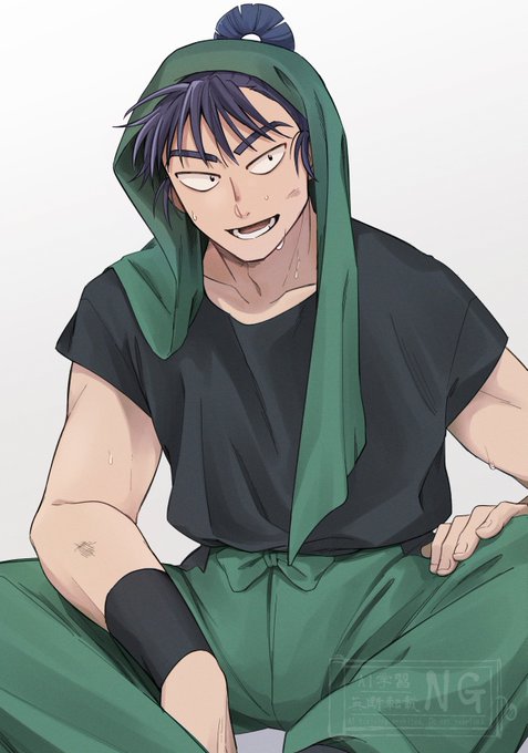 Gnr_03qbsAA17q6.jpg:small