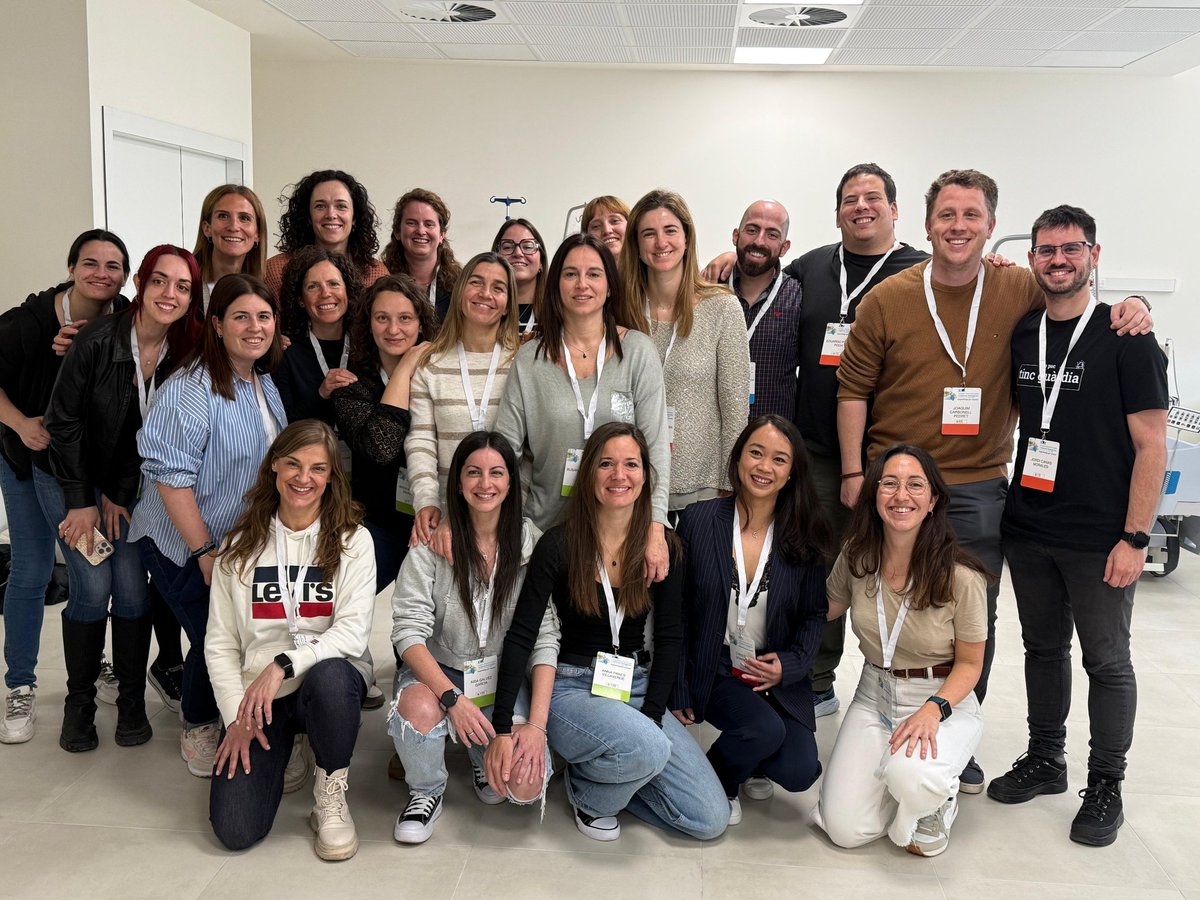 Gràcies a tots els assistents en el Taller "5 minuts per salvar una vida" organitzat pel nostre grup de treball i que s'ha celebrat durant XXX congrés Nacional Català d'urgències i Emergències. <a href="/SoCMUE/">SoCMUE</a>