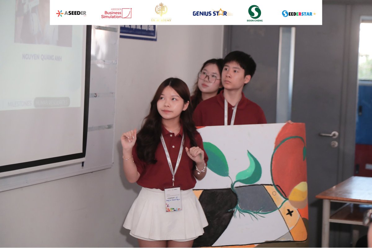 BVISHanoi's tweet image. ✨ Congrats to BVIS Hanoi students for shining at the ASEEDER Business Simulation regional round!
🏅 Gold Award & WYEF invite (Y10 team)
📈 Top 2 Trading Team (Y11 team)
📸 More at: zurl.co/KsC9i
#MyBVIS #ASEEDER2025 #StudentSuccess #FutureLeaders