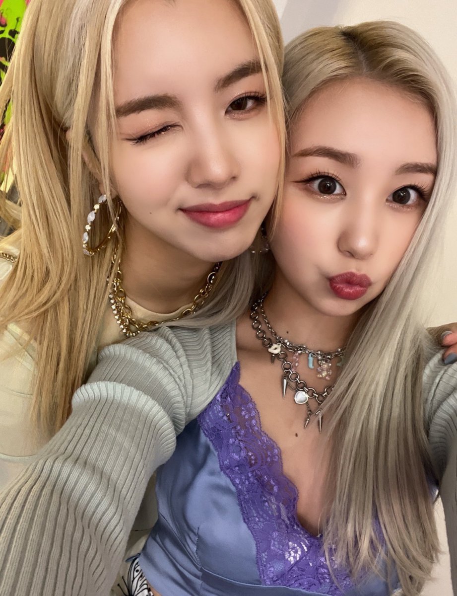 [#소라]
우리 다은이 생일 너무너무 축하해😽💖
이번 생일도 잊지못할 행복한 하루가 되길🤍✨
항상 고맙고 사랑해 많이🤲🏻❤

#WOOAH #우아 #SORA
#HAPPY_LUCY_DAY
#봄의_달콤한_시작이다은