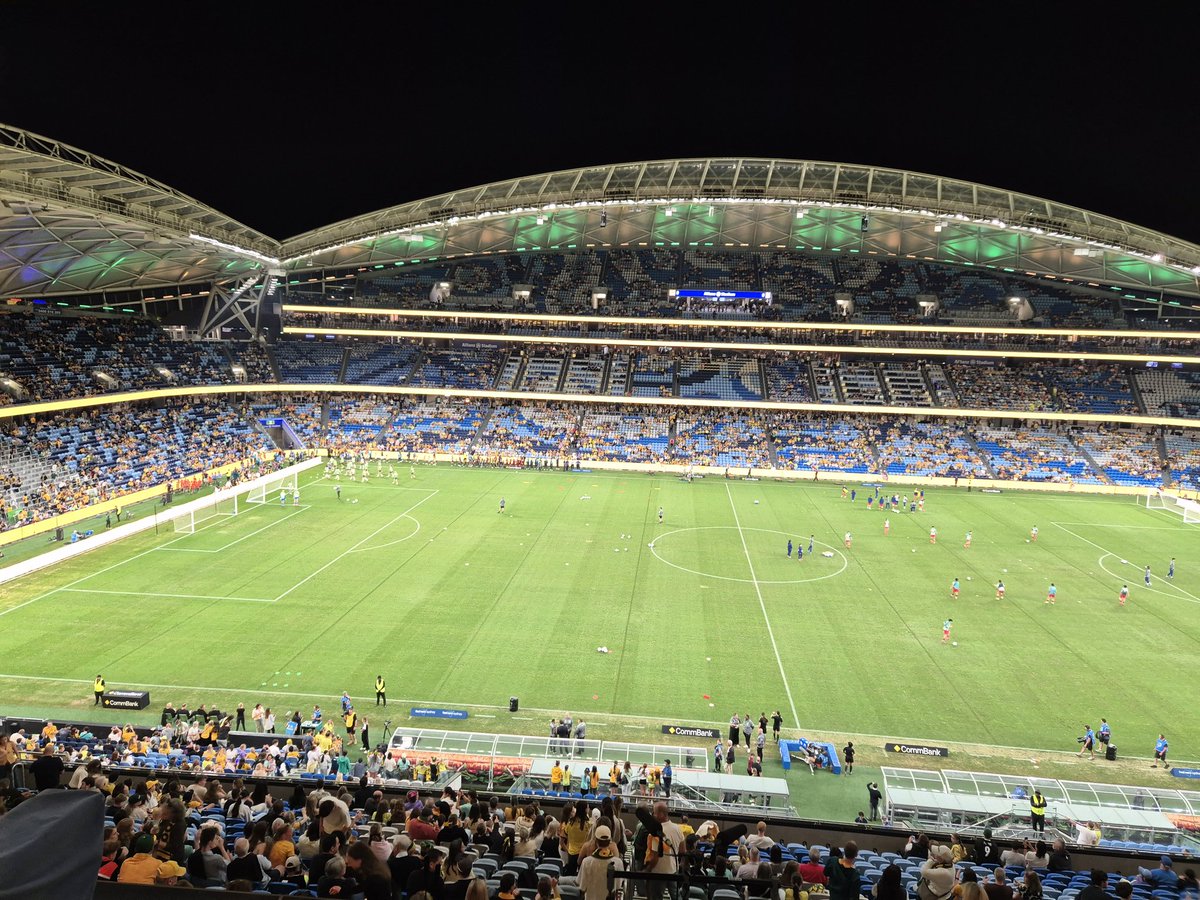 Another sell out expected for <a href="/TheMatildas/">CommBank Matildas</a> tonight.  Starting debut for Jsmilla Rankin. Join me, Alicia Ferguson and <a href="/P_frim/">Pokuah Frimpong</a> on the <a href="/abcsport/">ABC SPORT</a> Sports Extra at 7.45 aedt