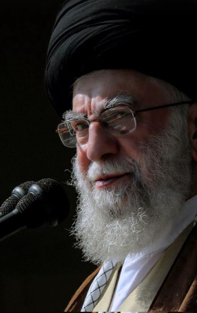 در روزگار تهدید و فتنه سکوت و بی‌تفاوتی خیانت است. 
امروز هر نیروی مؤمن به انقلاب وظیفه دارد پرچم اتحاد را بلند نگه دارد. 
نگذاریم منافع تنگ‌نظرانه‌ی مؤسسات بدنام صفوف متحد ملت و نظام را بشکنند.
 کشور در سنگر است؛ اینجا جای تفرقه نیست، وقت هم‌صدایی است. 
#فالوبک_تضمینی