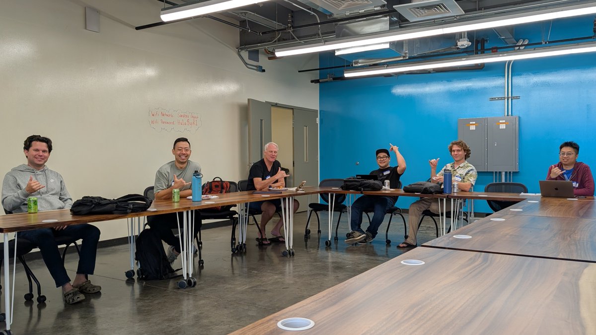 predragcvetkovs's tweet photo. Aloha @supabase 🤙
LW14 - 1st event in Honolulu! 🏝️
Showcasing Finsight, the latest AI feature @maxintapp built with https://t.co/sm7NHM6tJz
#Supabase #Maxint #Hawaii #HTDC #EntrepreneursSandbox https://t.co/qhnu5U8roE