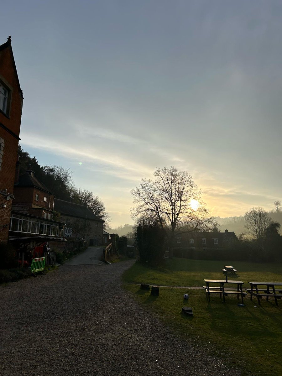 Tetherdown tweet media