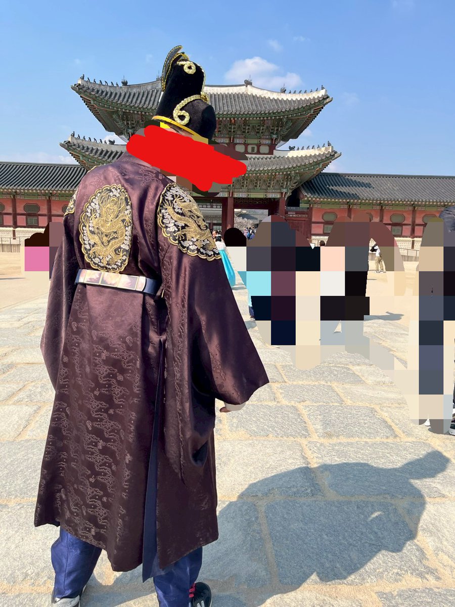 新衣裝
未來一定