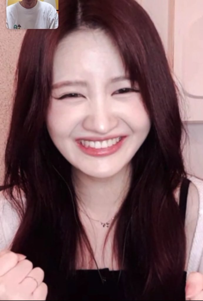 ユキちゃんとお話したい📱

#saturday #セロデイ #세러데이
#yuki #ユキ #유키 #임지연 
#1日1ユキちゃん