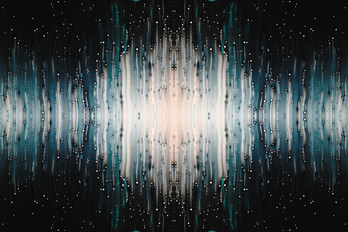 LitroMagazine's tweet image. A hypnic jerk. A chant. A breakdown.
This week’s #FlashFriday @LitroMagazine is Bumba Meu Boi—a surreal spiral into sound, rhythm, & release. By Martha Witt.
Read: bit.ly/42bkWcp
Photo by Susan Wilkinson — connect: bit.ly/3XGeQPZ
#LitroStories #IndieLit