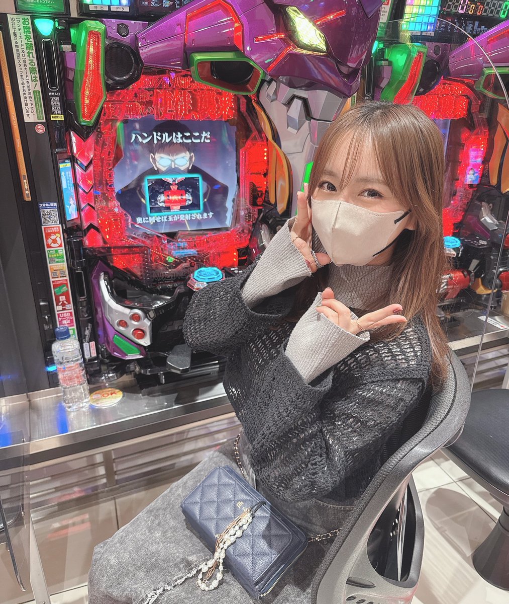 やっちゃん様 やっちゃんの崖っぷちスロパチ生活 (@gakeptislotlife